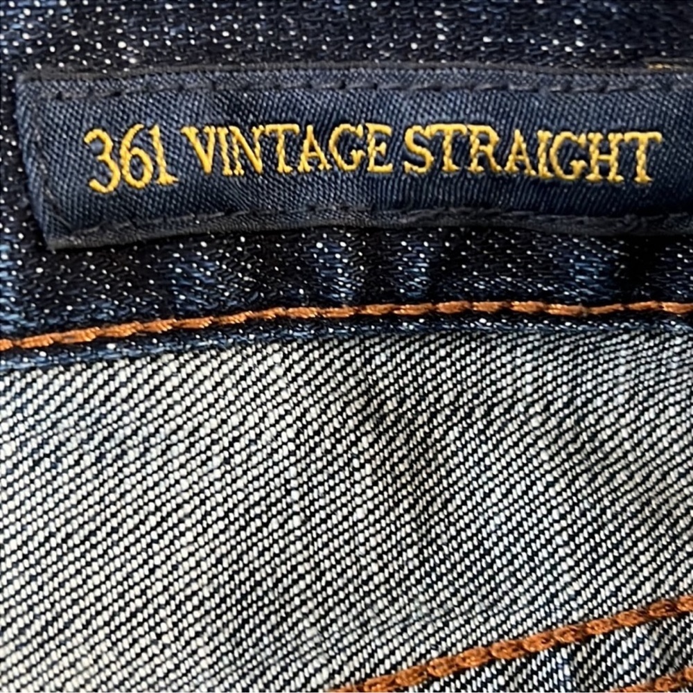 Lucky Brand 361 Vintage Straight Jeans Size 40